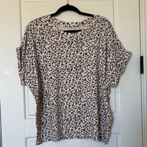 Banana Republic Animal Print Short Sleeve Tee
